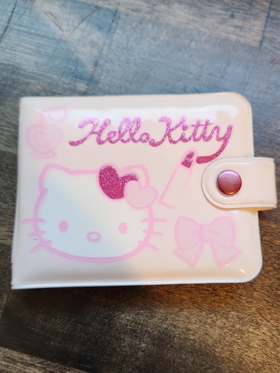Sanrio Accessories - Hello Kitty Vintage 2004 Pink and White Glitter Card Holder Wallet